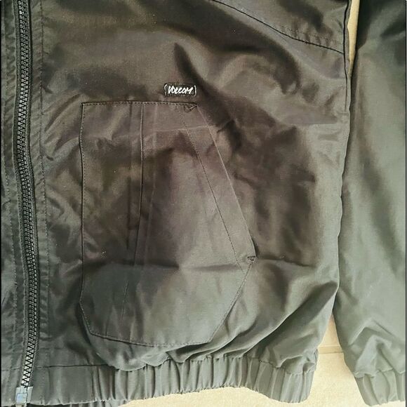 Volcom Black Jacket Medium  - Picture 2 of 4